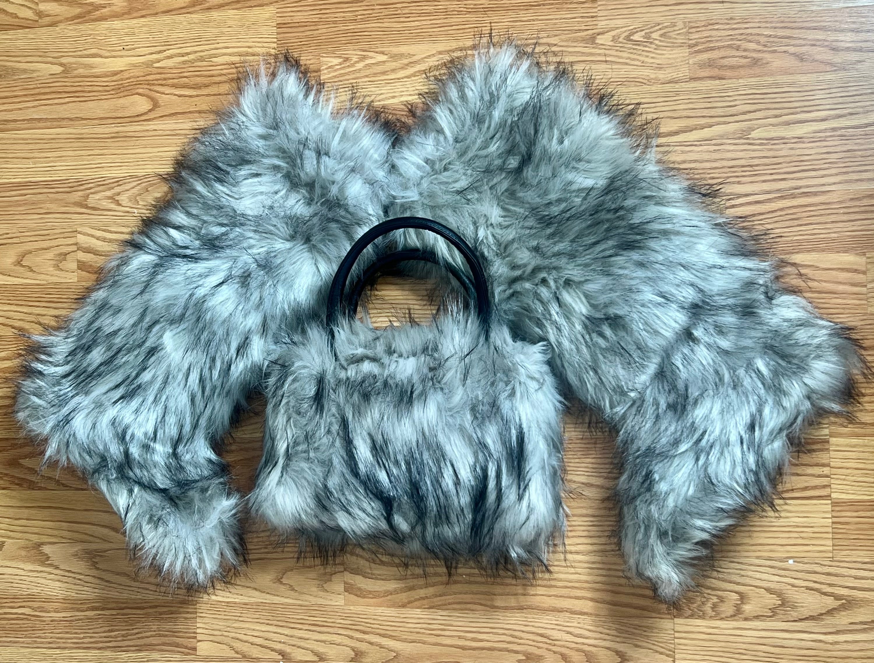 Grey Fur Boots Set